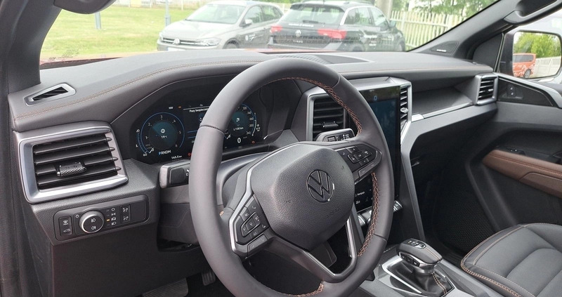 Volkswagen Amarok cena 302642 przebieg: 7, rok produkcji 2024 z Stepnica małe 596